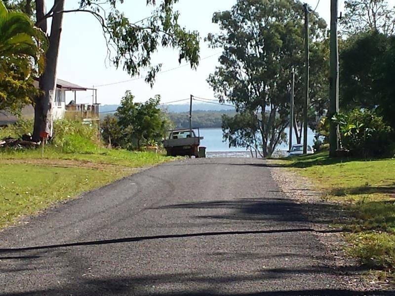 18 Gilcrest Road, Russell Island QLD 4184