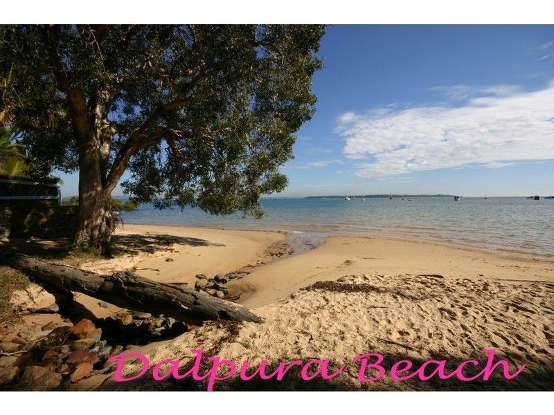 20 Tingara Street, Macleay Island QLD 4184