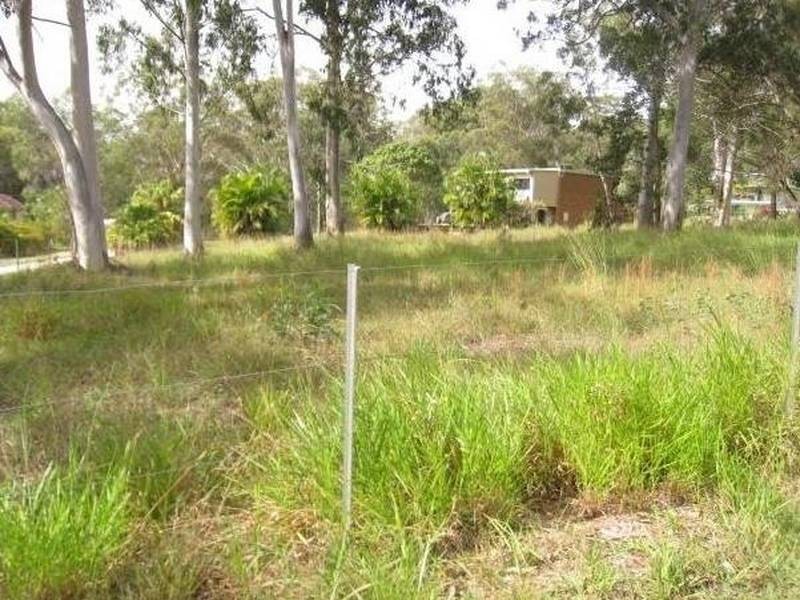 2 Hawthornden Drive, Russell Island QLD 4184