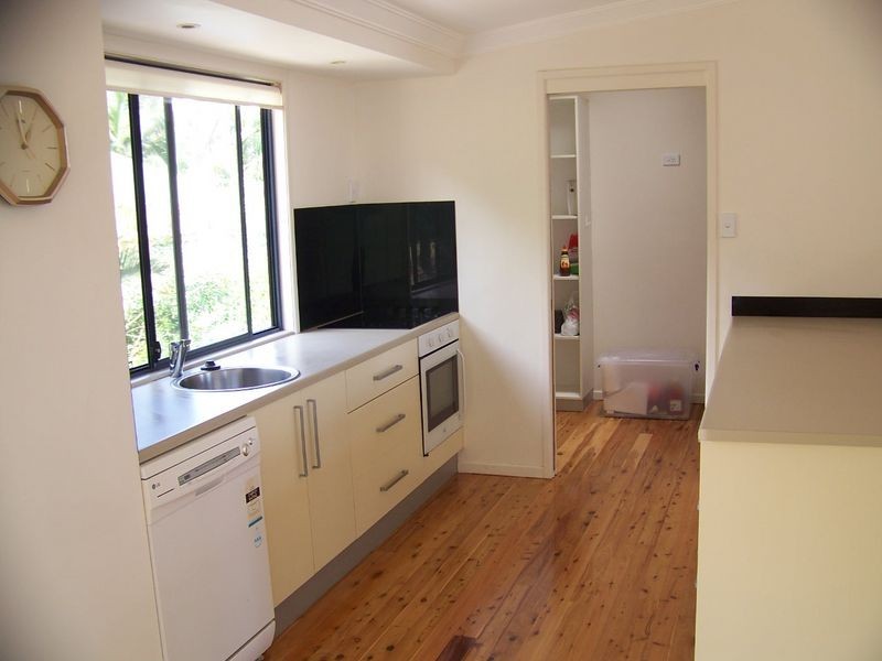 22 Kalara Street, Macleay Island QLD 4184
