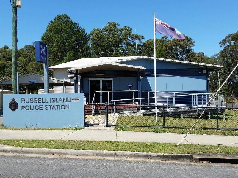 25 Basket Beach Road, Russell Island QLD 4184