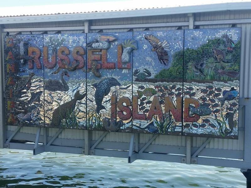 25 Basket Beach Road, Russell Island QLD 4184