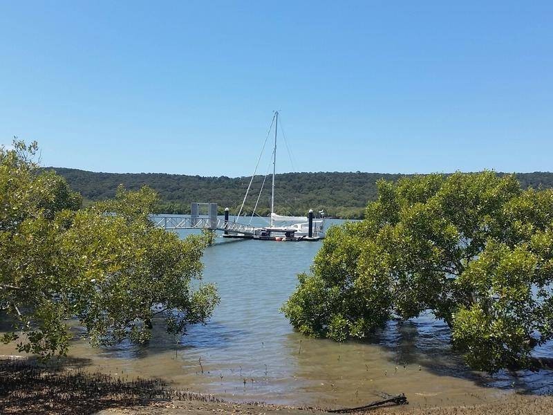 25 Basket Beach Road, Russell Island QLD 4184