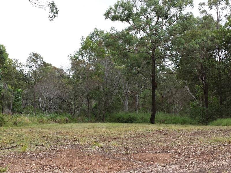 79 Crescent Drive, Russell Island QLD 4184
