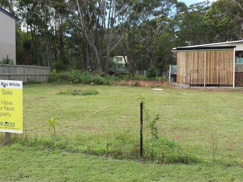 55 Darwallah Avenue, Russell Island QLD 4184