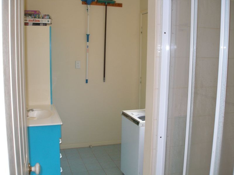 15 Coast Road, Macleay Island QLD 4184