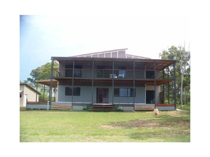 2 Lovell, Lamb Island QLD 4184