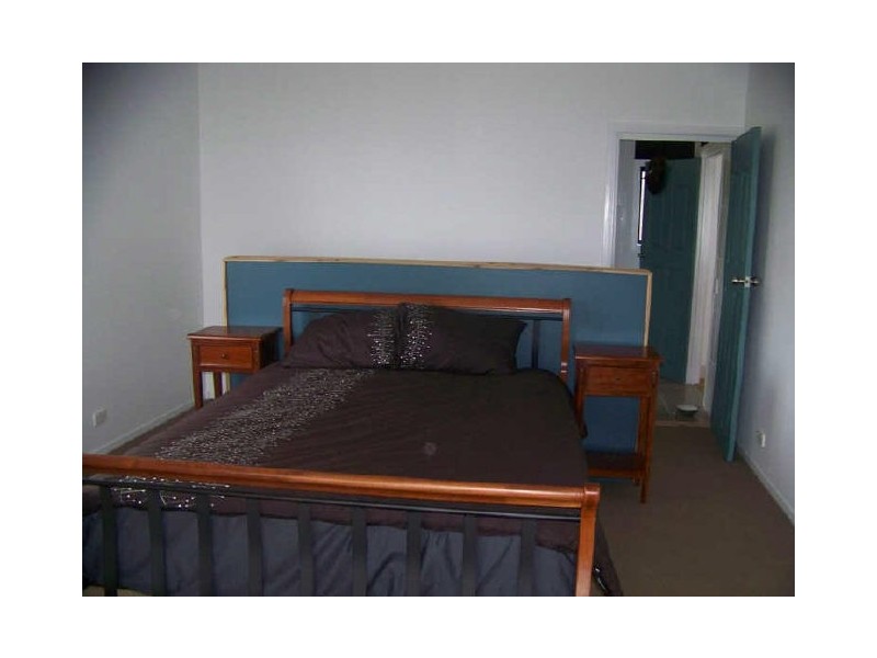 2 Lovell, Lamb Island QLD 4184