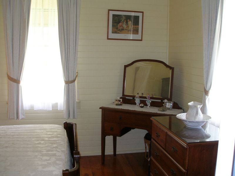 12 Kooberry, Macleay Island QLD 4184