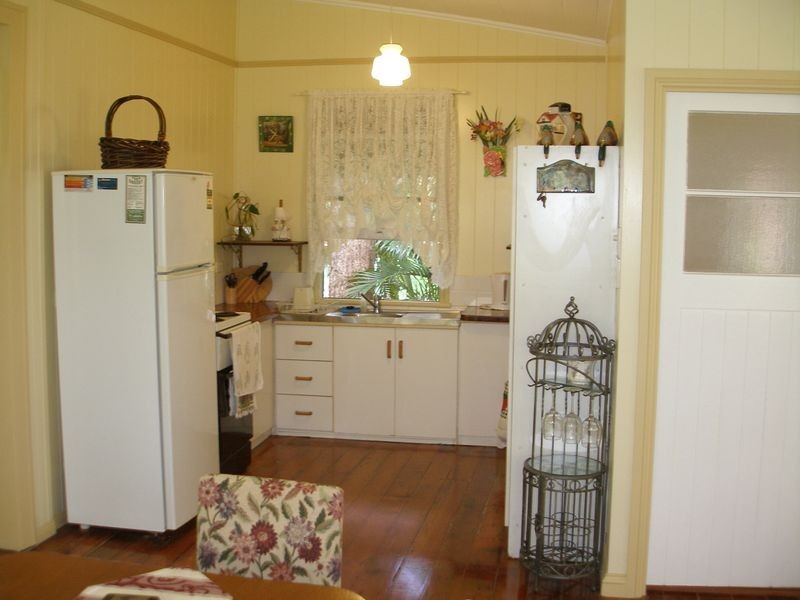 12 Kooberry, Macleay Island QLD 4184