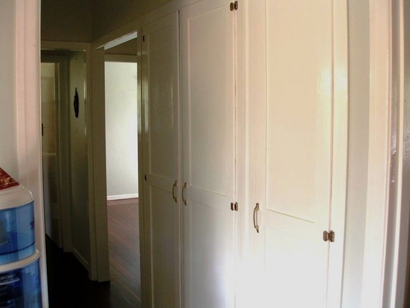 1 Oomool street, Macleay Island QLD 4184