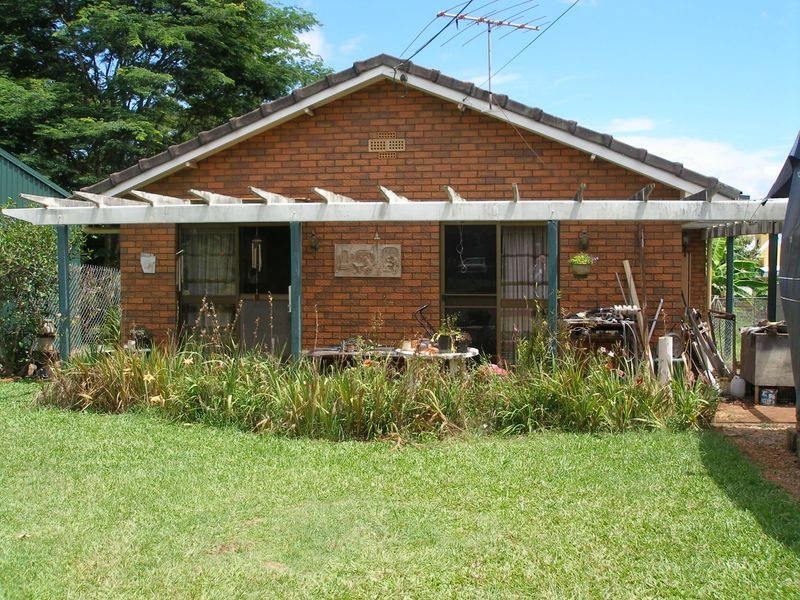 21 Leonie Crescent, Lamb Island QLD 4184