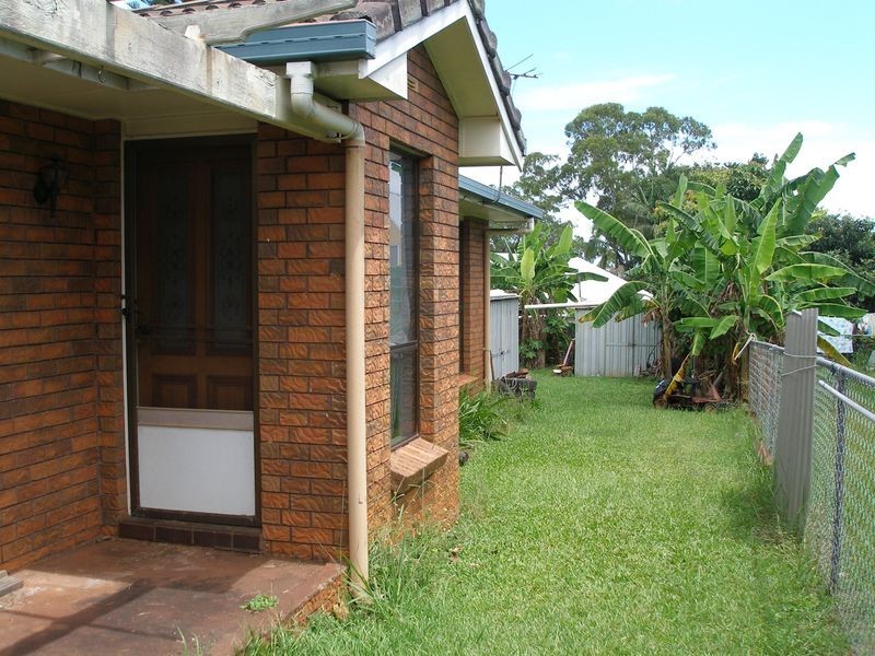 21 Leonie Crescent, Lamb Island QLD 4184