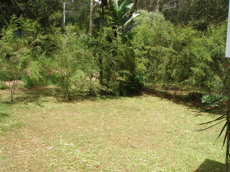 21 Leonie Crescent, Lamb Island QLD 4184
