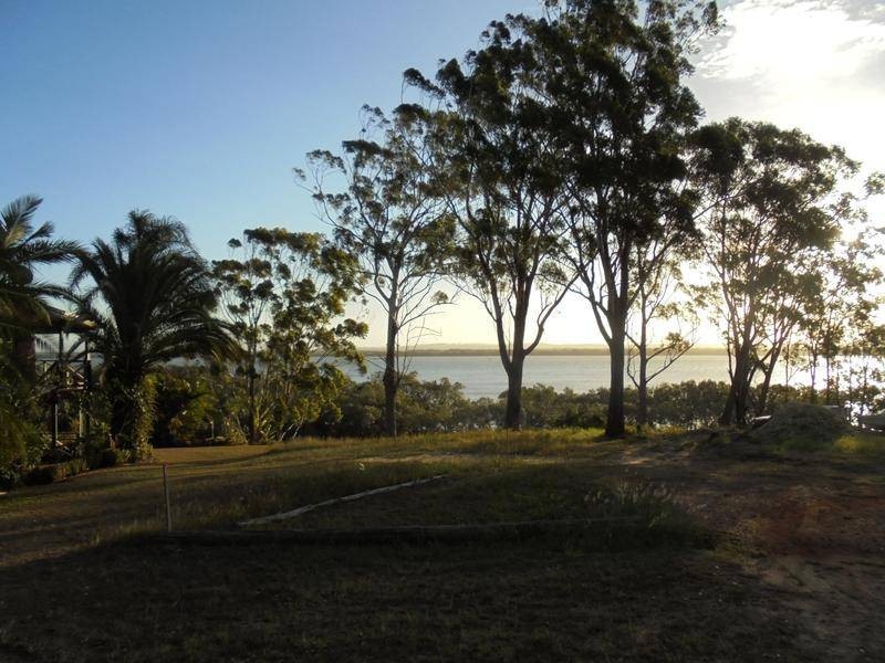 62 Deenya Parade, Russell Island QLD 4184