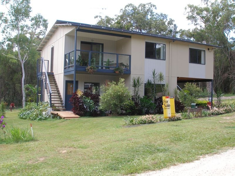 11 Jane Street, Macleay Island QLD 4184