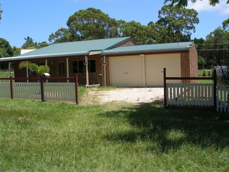 9 Citron, Macleay Island QLD 4184