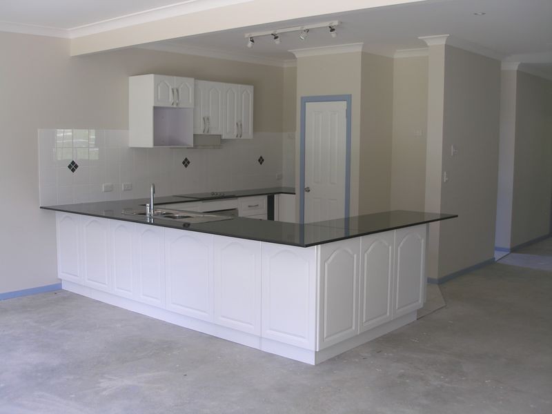 9 Citron, Macleay Island QLD 4184