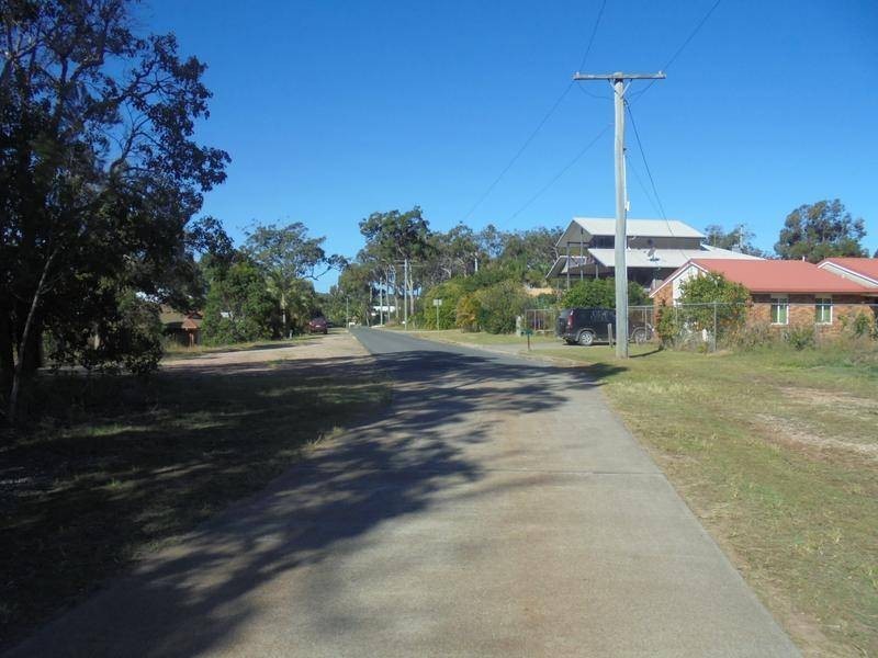 13 Bay Drive, Russell Island QLD 4184