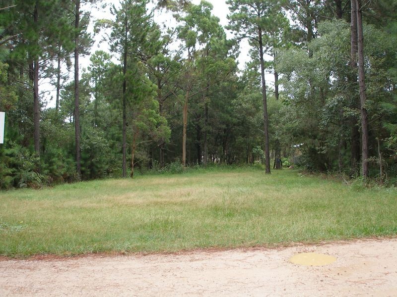 23 Nugent Street, Macleay Island QLD 4184