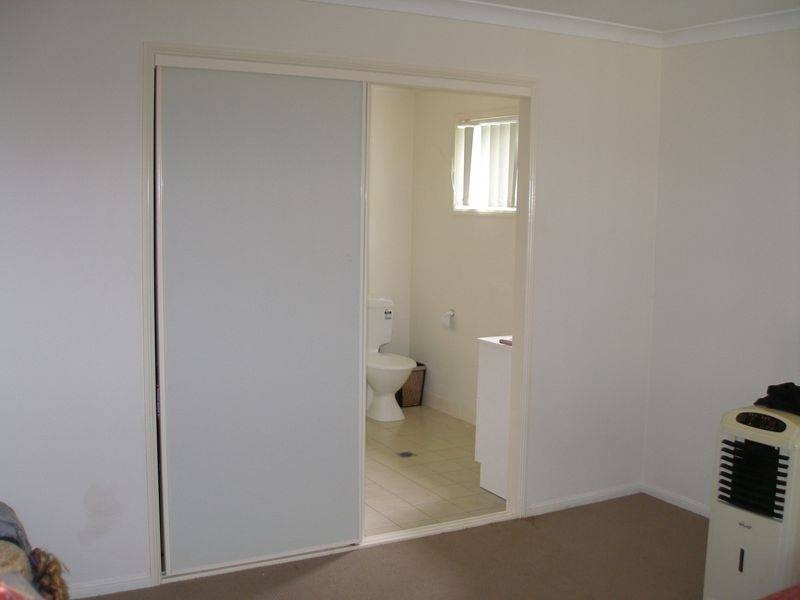 17 Cooee Crescent, Macleay Island QLD 4184
