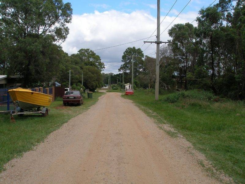17 Cooee Crescent, Macleay Island QLD 4184