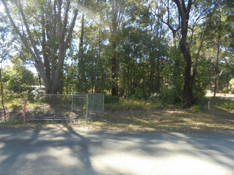 51 Vista Street, Russell Island QLD 4184