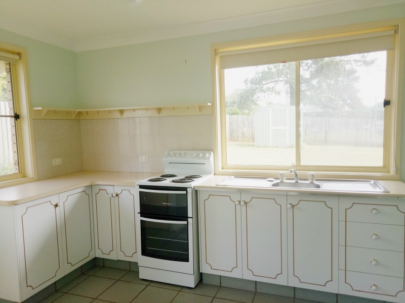 141 High Street, Russell Island QLD 4184