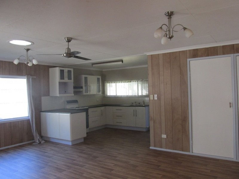 4 Orana Street, Macleay Island QLD 4184