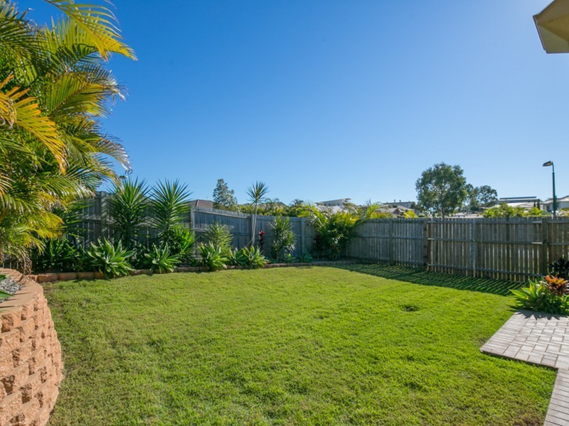 26 Poynter Street, Redland Bay QLD 4165