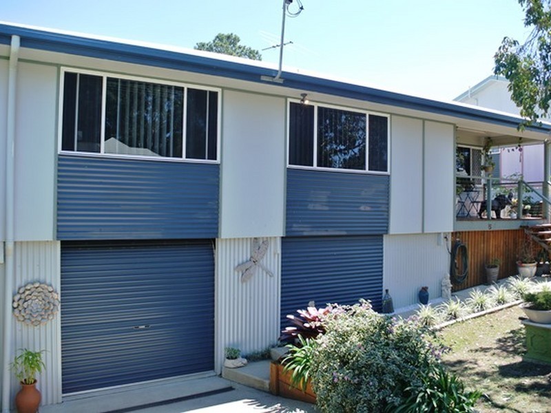 17 Michael Street, Macleay Island QLD 4184