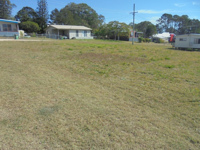 1 Richardson Street, Russell Island QLD 4184