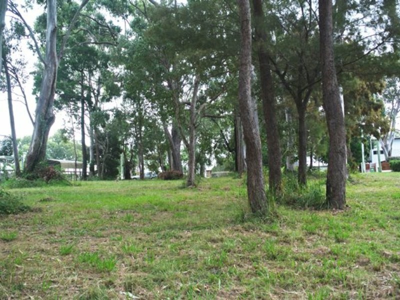 16 Rio Street, Macleay Island QLD 4184