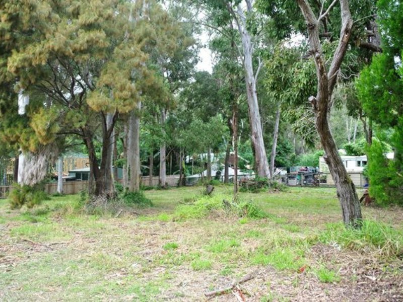 16 Rio Street, Macleay Island QLD 4184