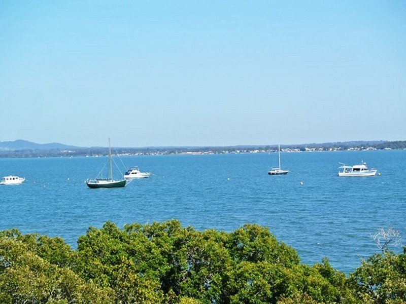 47 Coondooroopa Drive, Macleay Island QLD 4184