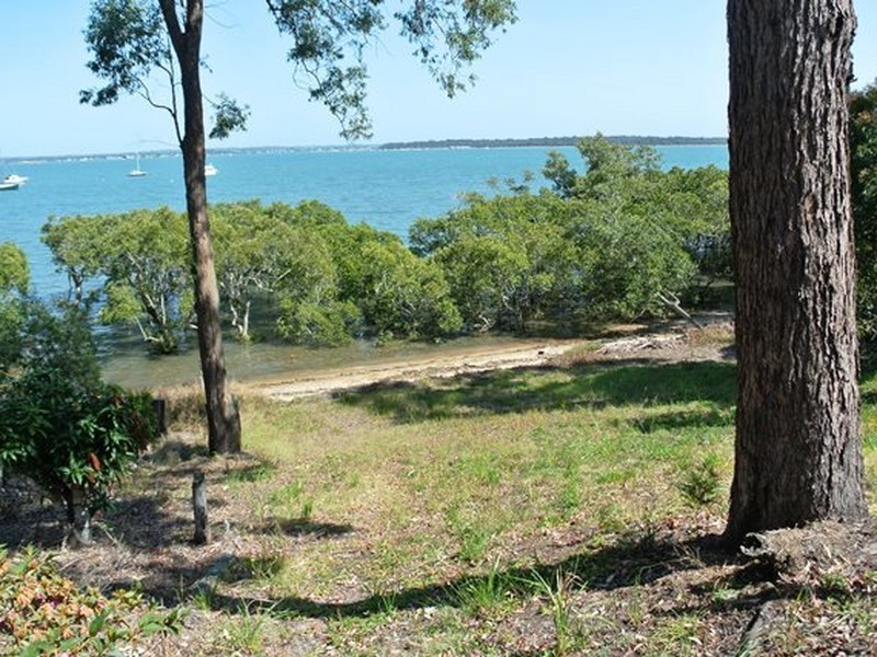 47 Coondooroopa Drive, Macleay Island QLD 4184