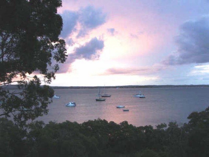 47 Coondooroopa Drive, Macleay Island QLD 4184