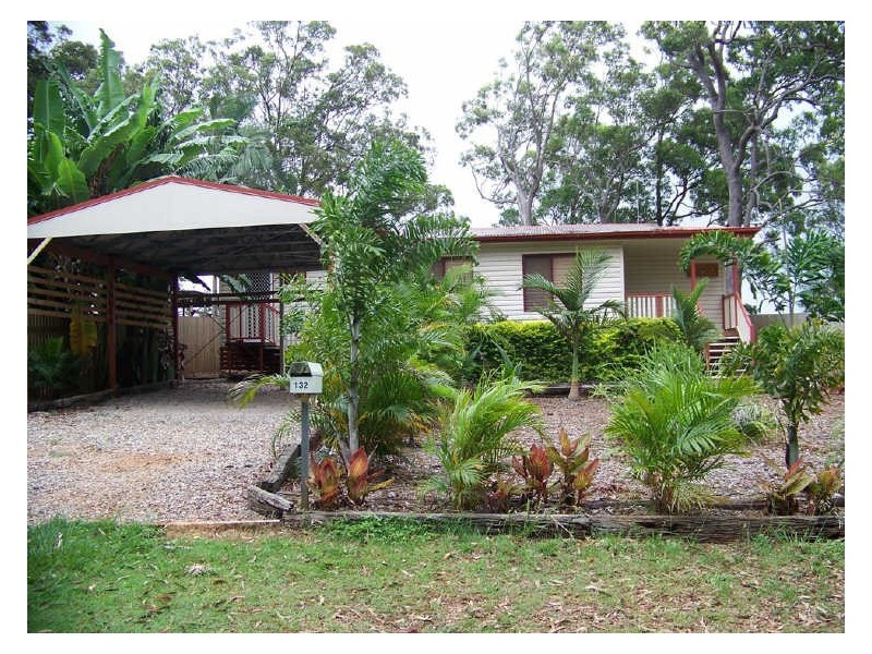 132 Western Road, Macleay Island QLD 4184