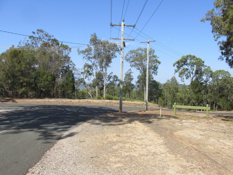 6 Calm Waters Crescent, Macleay Island QLD 4184