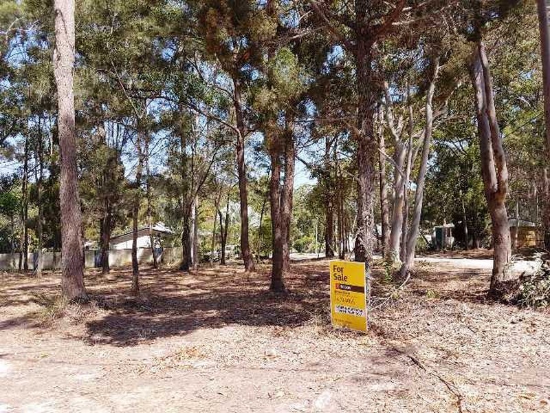 6 Parakeet Street, Macleay Island QLD 4184