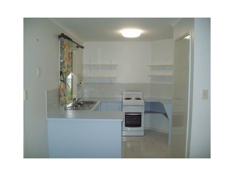 38 Florence, Macleay Island QLD 4184