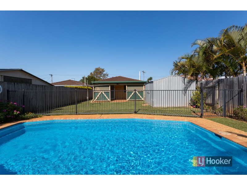 213 Dart Street, Redland Bay QLD 4165
