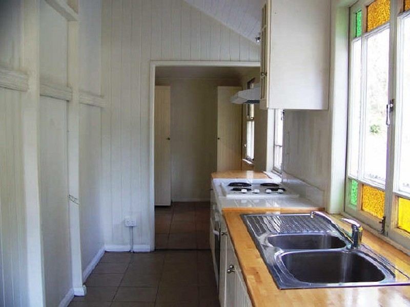 14 Allambie, Macleay Island QLD 4184