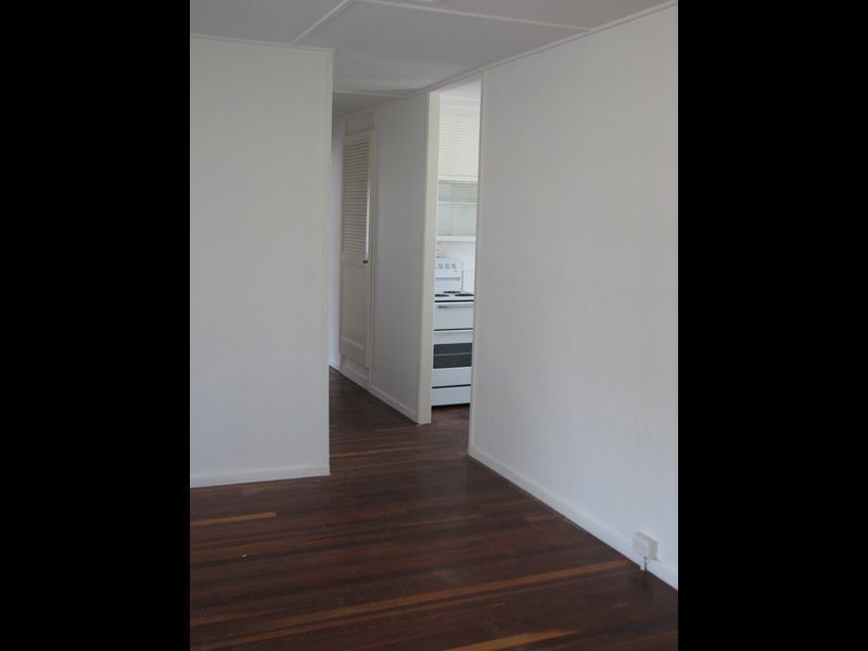 25 Tingara Street, Macleay Island QLD 4184