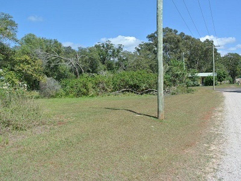 6 Conran Street, Macleay Island QLD 4184