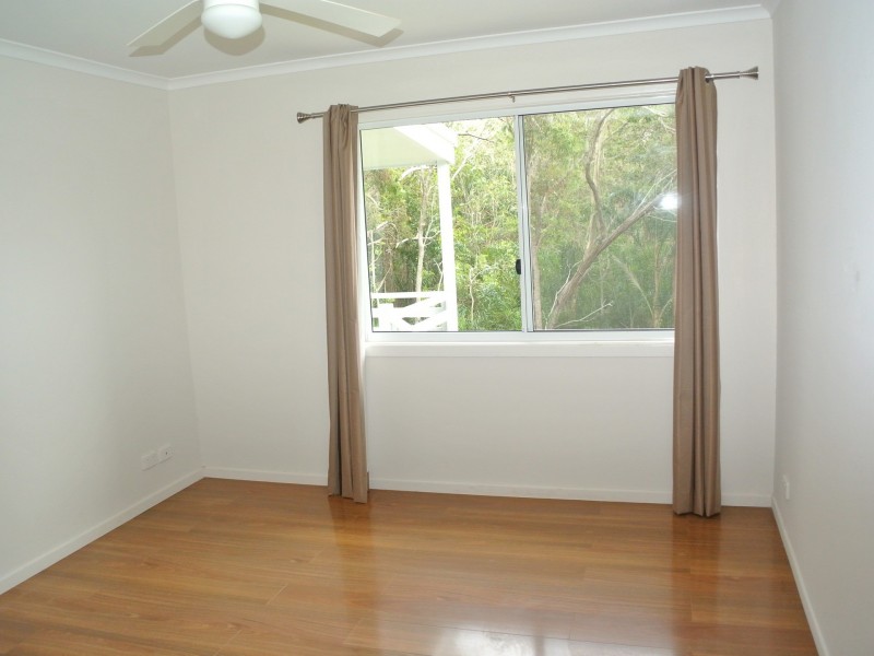 5 Michael Street, Macleay Island QLD 4184