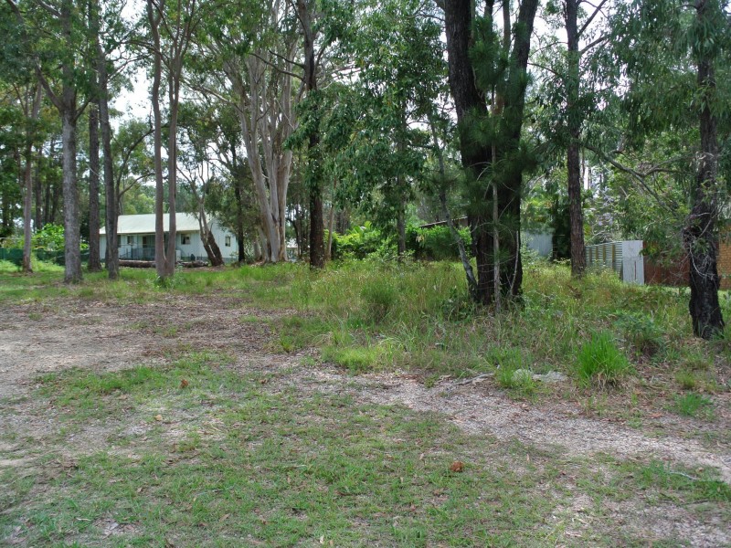 38 Nugent Street, Macleay Island QLD 4184