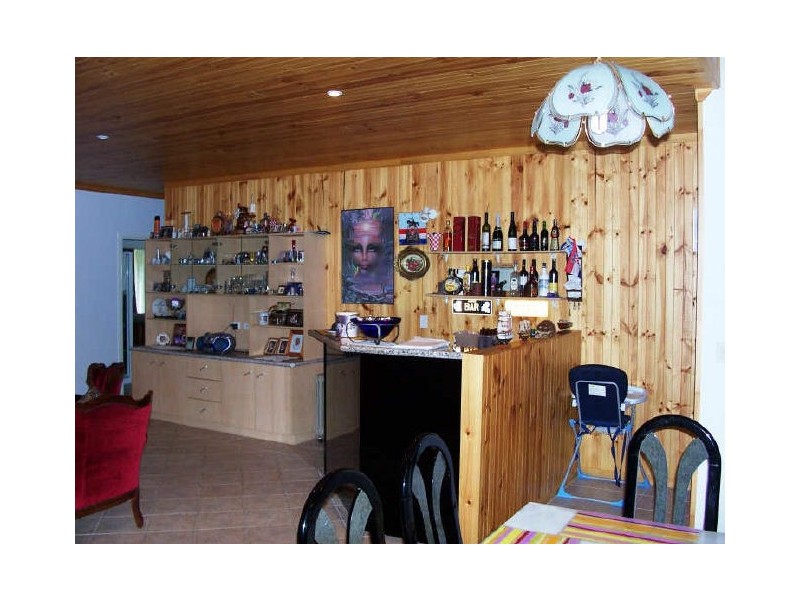 Macleay Island QLD 4184