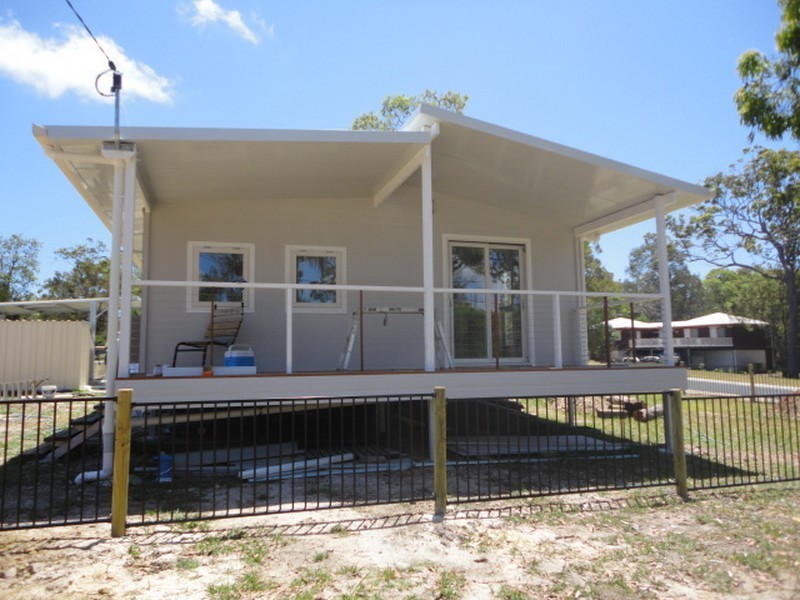 66 Eastbourne, Macleay Island QLD 4184
