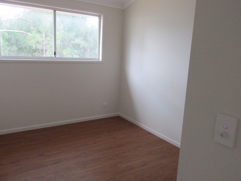 193 High Central Road, Macleay Island QLD 4184